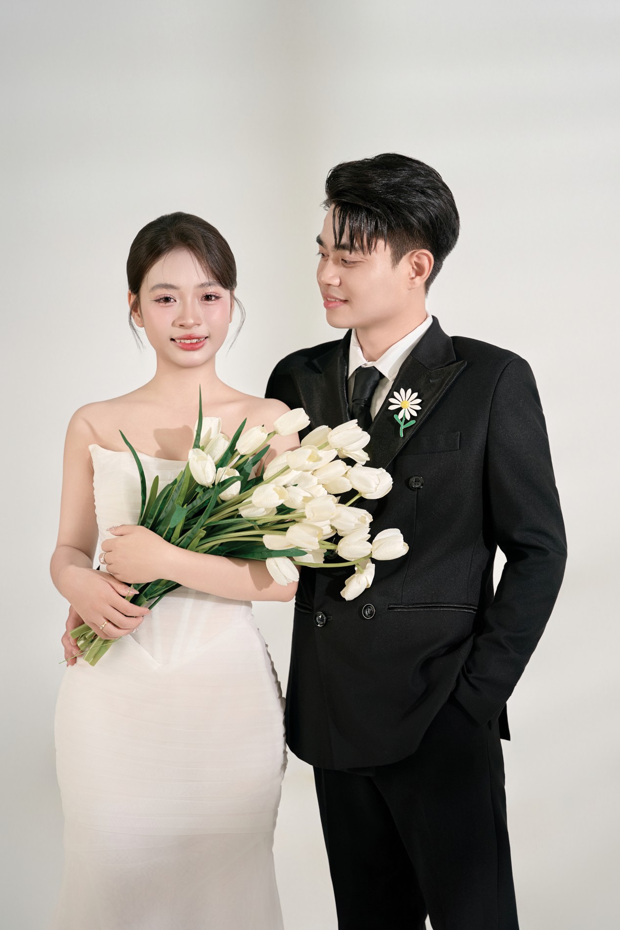 Đặng Hiệp & Phương Tuyến